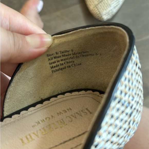 Isaac Mizrahi Flats - Picture 2 of 2